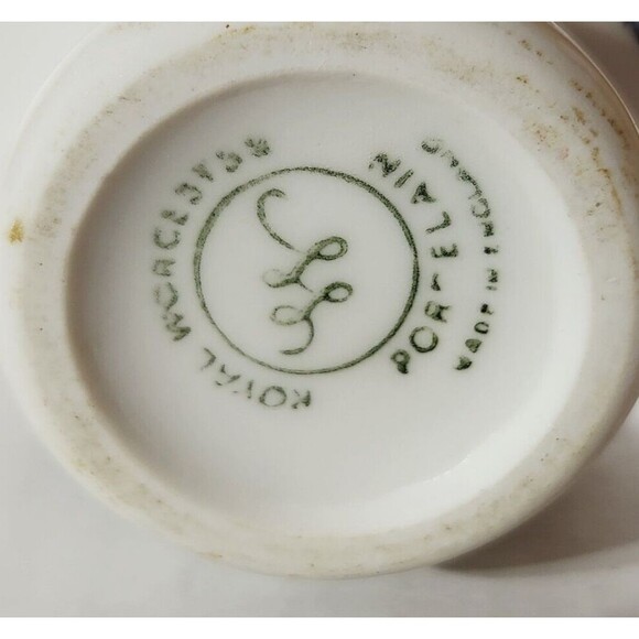 Royal Worcester Egg Coddler Porcelain Wren and Finch Bird Nature England *Rust - Picture 11 of 12